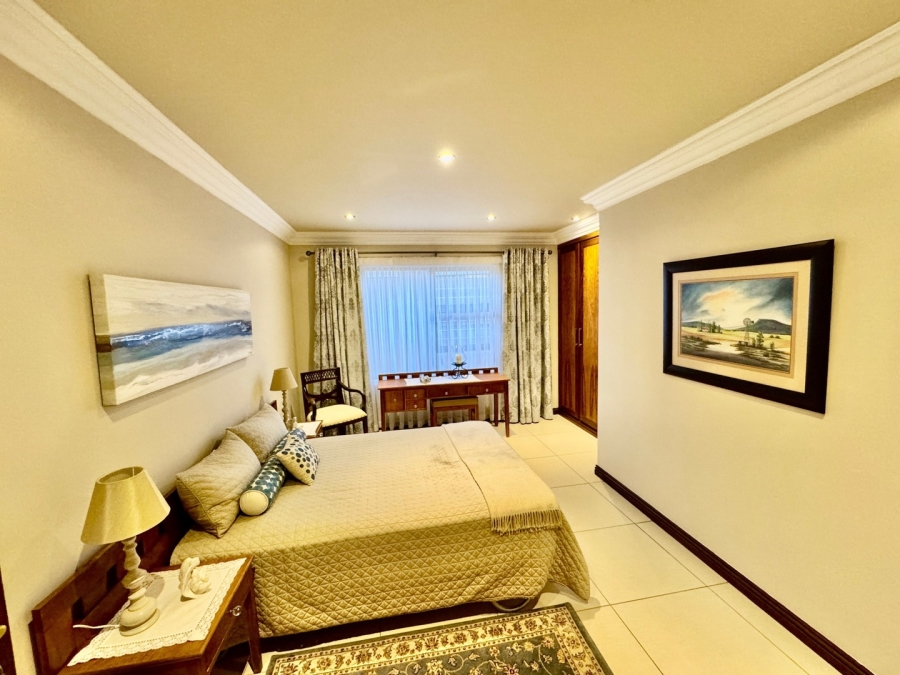 3 Bedroom Property for Sale in Van Der Hoff Park North West
